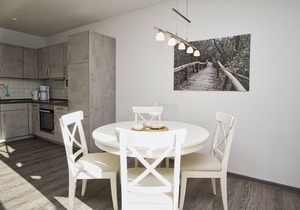 2-room vacation apartment near the harbor with balcony - Hafenhäuser Breege FeWo 05