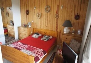 2 ROOMS 6 sleeps SAINT JEAN MONTCLAR