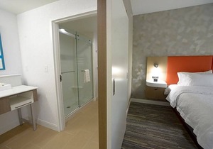 2-Star Hotel ∙ Hampton Inn & Suites Oklahoma City/Quail Springs