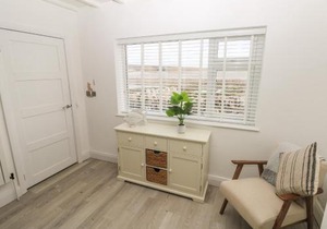2 Salt Cottage