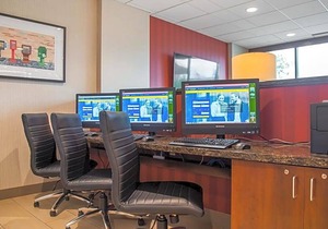 2-Star Hotel ∙ Radisson Hotel St Paul Downtown