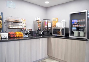 2-Star Hotel ∙ Microtel Inn & Suites by Wyndham Raleigh