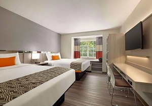 2-Star Hotel ∙ Microtel Inn & Suites by Wyndham Raleigh