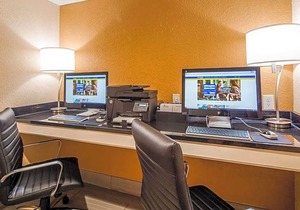 2-Star Hotel ∙ Best Western Cape Cod Hotel