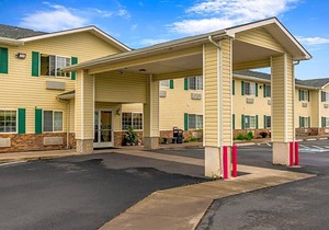 2-Star Hotel ∙ Bend Quality Inn
