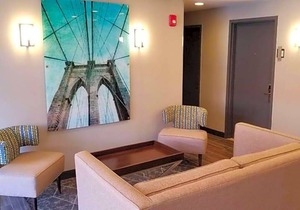 2-Star Hotel ∙ Best Western Brooklyn-Coney Island Inn