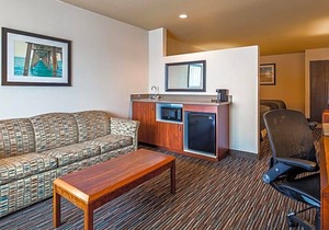 2-Star Hotel ∙ Best Western Salbasgeon Inn & Suites