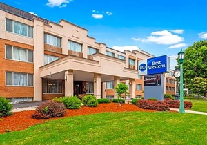 2-Star Hotel ∙ Best Western Watertown/Fort Drum
