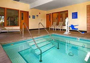 2-Star Hotel ∙ Best Western Dallas Inn & Suites