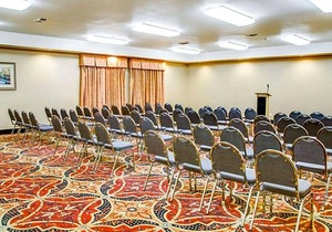 2-Star Hotel ∙ Comfort Suites Tyler South