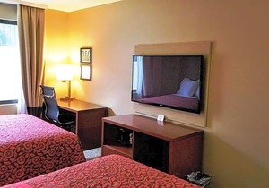 2-Star Hotel ∙ Days Inn by Wyndham Brooklyn Marine Park