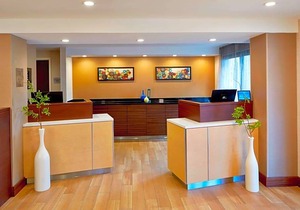 2-Star Hotel ∙ Fairfield Inn by Marriott Rochester East