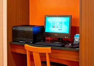 2-Star Hotel ∙ Fairfield Inn by Marriott Rochester East