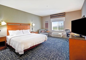 2-Star Hotel ∙ Hampton Inn & Suites Salt Lake City-West Jordan