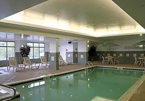 2-Star Hotel ∙ Hampton Inn Cambridge