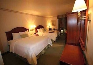 2-Star Hotel ∙ Hampton Inn Milpitas