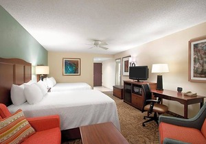 2-Star Hotel ∙ Hampton Inn & Suites Outer Banks/Corolla