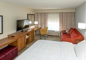 2-Star Hotel ∙ Hampton Inn & Suites Guthrie, OK