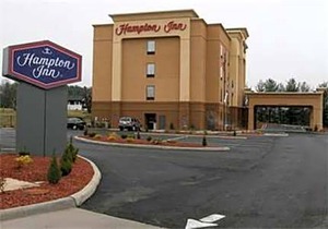2-Star Hotel ∙ Hampton Inn Galax