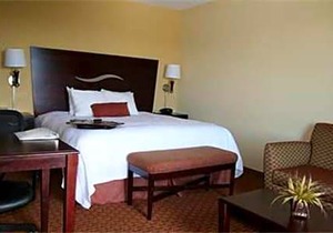 2-Star Hotel ∙ Hampton Inn Galax