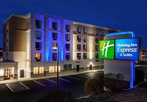 2-Star Hotel ∙ Holiday Inn Express Hotel & Suites Providence-Woonsocket, an IHG Hotel