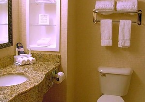 2-Star Hotel ∙ Holiday Inn Express Hotel & Suites Rochester, an IHG Hotel