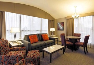 2-Star Hotel ∙ Holiday Inn Express Vancouver-Metrotown (Burnaby)