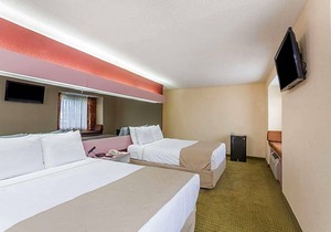 2-Star Hotel ∙ Microtel Inn by Wyndham Knoxville