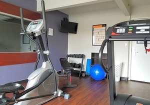 2-Star Hotel ∙ Microtel Inn & Suites by Wyndham London