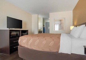 2-Star Hotel ∙ Quality Inn Phenix City Columbus