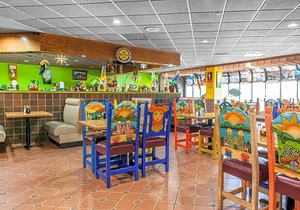 2-Star Hotel ∙ Quality Inn Conference Center Logansport