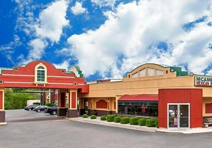 2-Star Hotel ∙ Quality Inn Conference Center Logansport