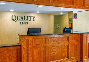 2-Star Hotel ∙ Quality Inn Ledgewood - Dover