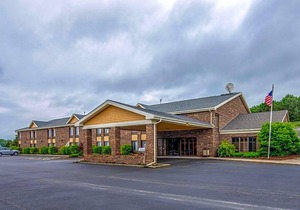 2-Star Hotel ∙ Quality Inn Tully I-81