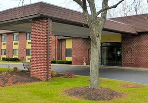 2-Star Hotel ∙ Red Roof Inn Fulton