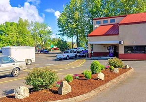 2-Star Hotel ∙ Rodeway Inn Willamette River