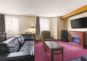 2-Star Hotel ∙ Travelodge by Wyndham Brockville