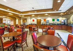 2-Star Hotel ∙ Comfort Inn & Suites Henderson - Las Vegas