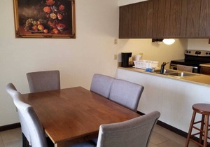 2 Story Condo with Central air