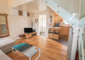 20 Bramble Cottage