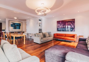 200 m² Apartment ∙ 4 bedrooms ∙ 8 guests