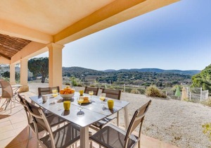 200 m² House ∙ 3 bedrooms ∙ 6 guests