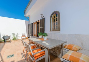 200 m² House ∙ 3 bedrooms ∙ 6 guests