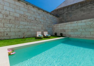 200 m² House ∙ 3 bedrooms ∙ 6 guests