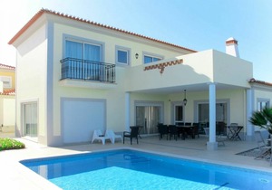 200 m² House ∙ 3 bedrooms ∙ 6 guests