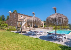 200 m² House ∙ 4 bedrooms ∙ 6 guests