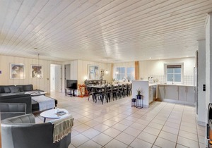 200 m² House ∙ 6 bedrooms ∙ 11 guests