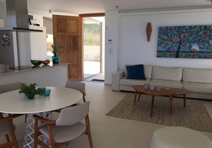 200 m² Villa ∙ 4 bedrooms ∙ 10 guests