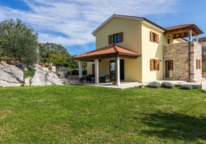 200 m² Villa ∙ 4 bedrooms ∙ 8 guests