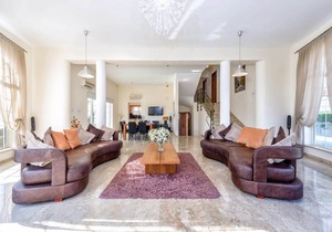 200 m² Villa ∙ 4 bedrooms ∙ 8 guests